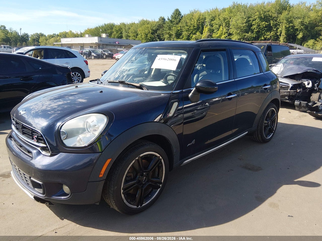 2015 MINI COUNTRYMAN COOPER S · 2/4