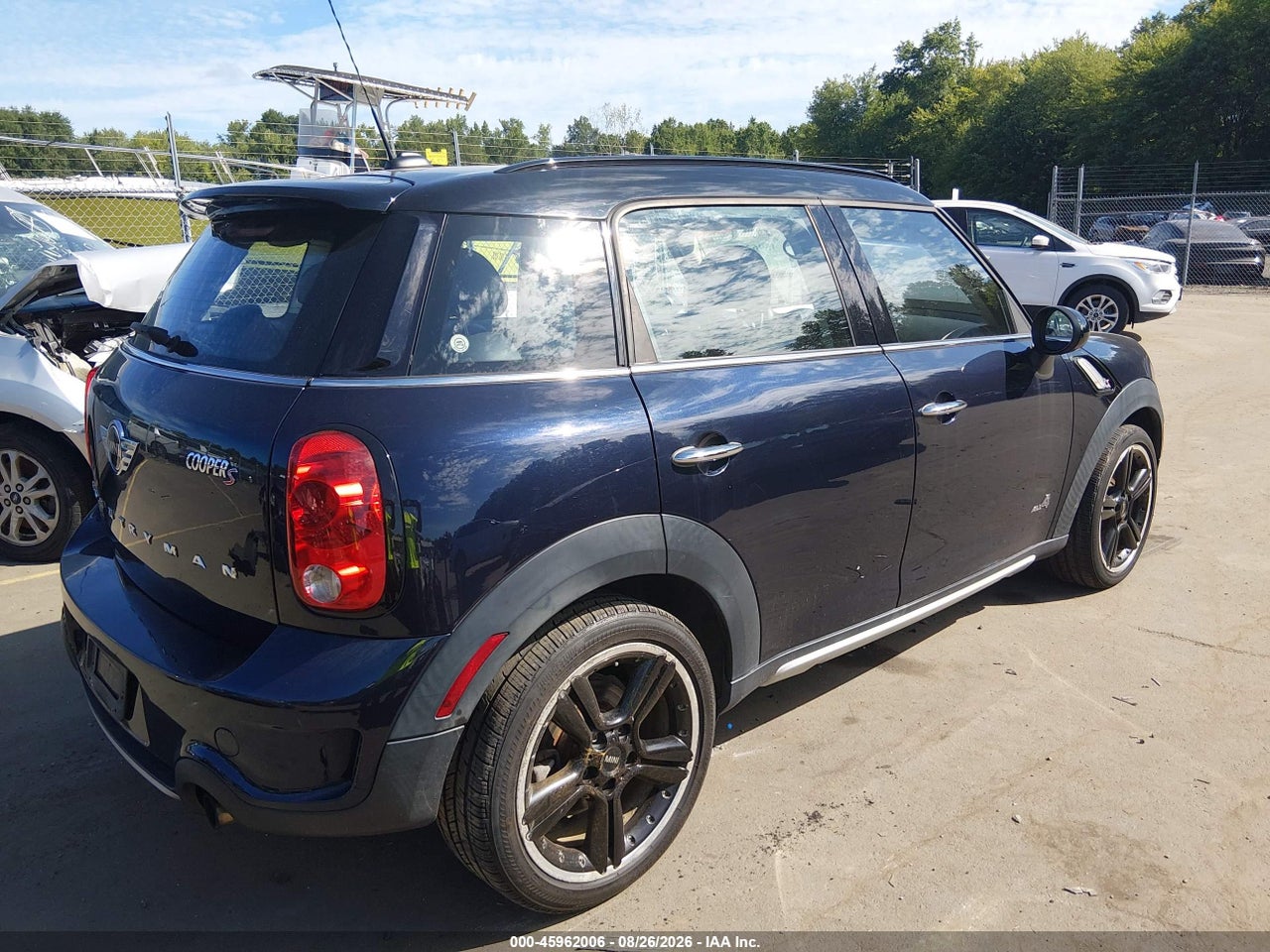 2015 MINI COUNTRYMAN COOPER S · 4/4