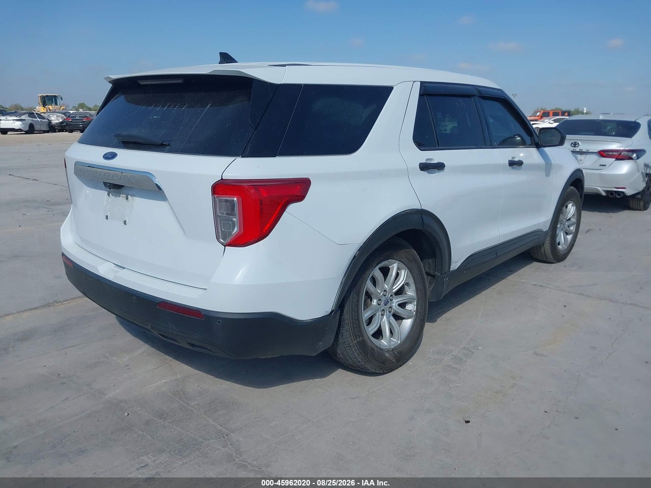 2021 FORD EXPLORER · 4/11