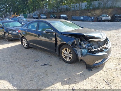 5NPEB4AC2DH****** · 2013 HYUNDAI SONATA GLS
