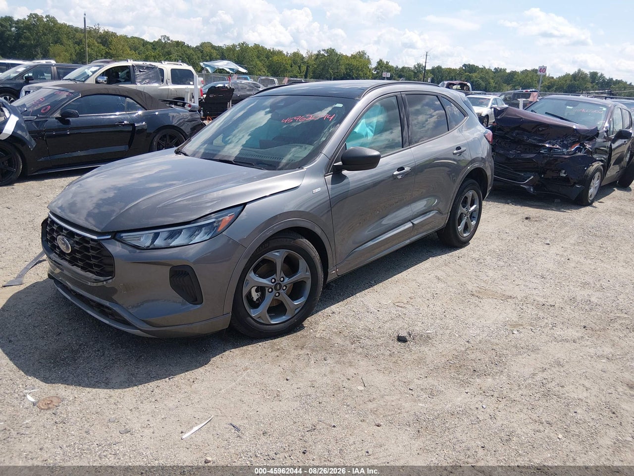 2024 FORD ESCAPE ST-LINE · 2/11