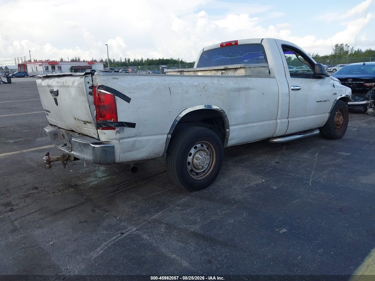 2006 DODGE RAM 2500 ST · 4/10