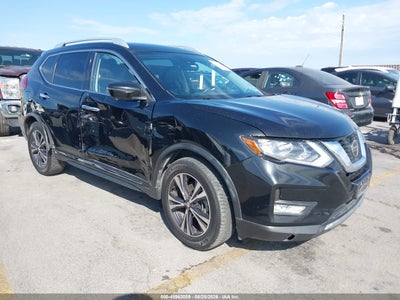 JN8AT2MT4JW****** · 2018 NISSAN ROGUE SL
