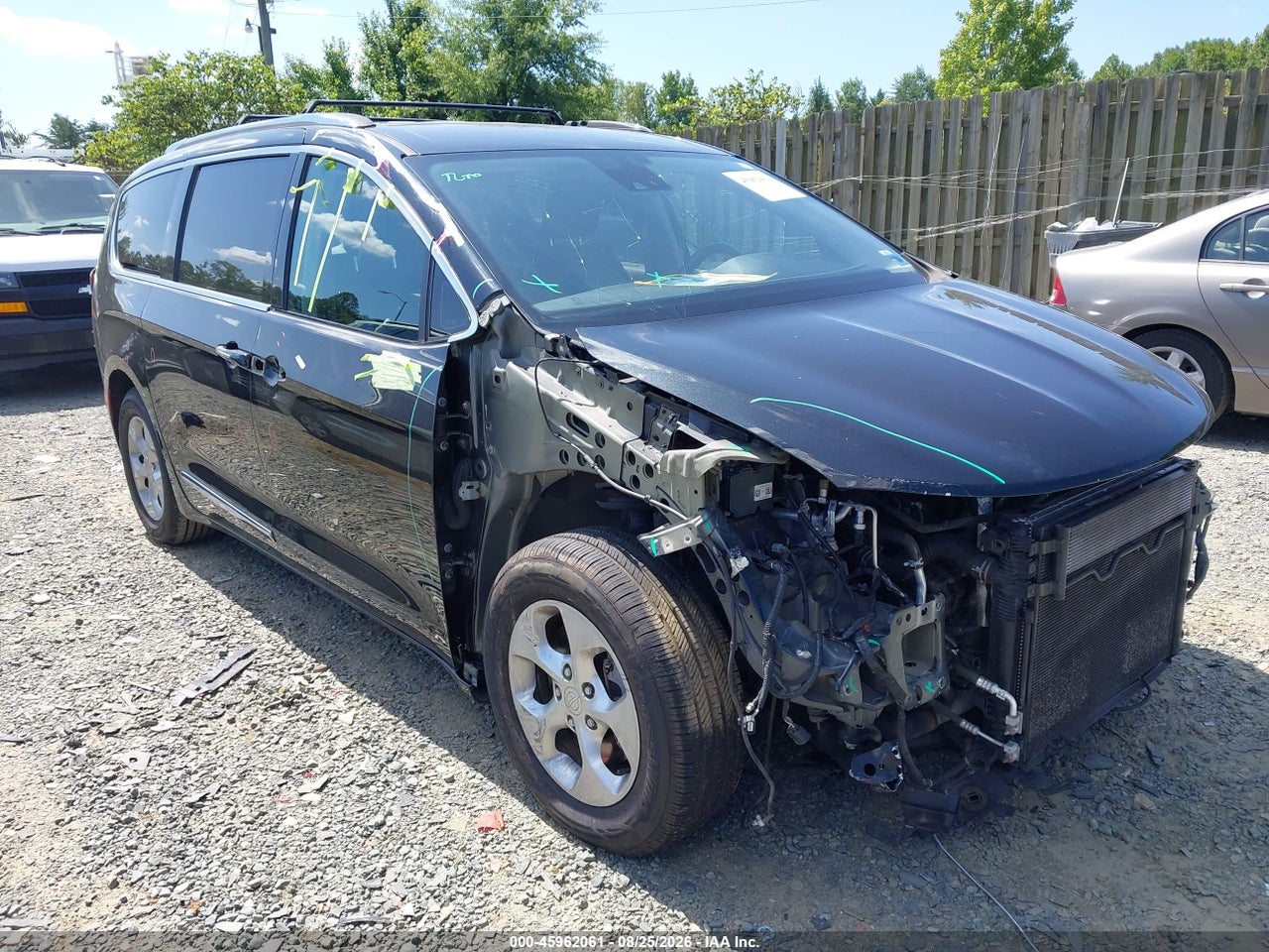 2C4RC1EG1HR****** · 2017 CHRYSLER PACIFICA TOURING-L PLUS