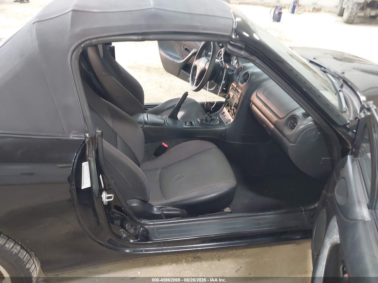2002 MAZDA MX-5 MIATA CLOTH/LS/SE · 5/11