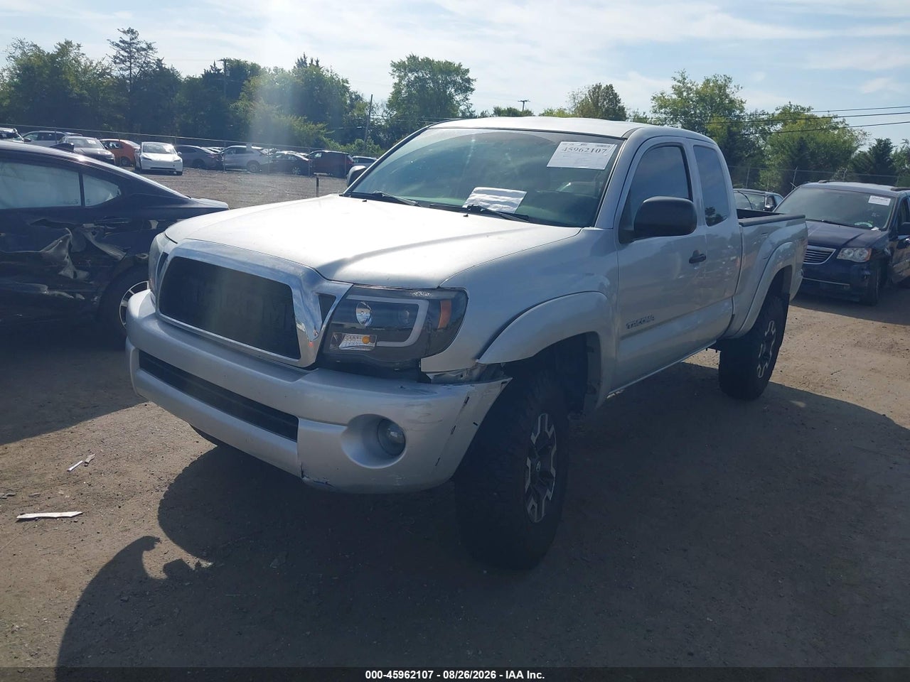 2007 TOYOTA TACOMA BASE V6 · 2/8