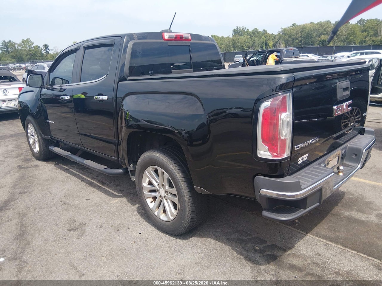 2016 GMC CANYON 2WD SLT · 3/11