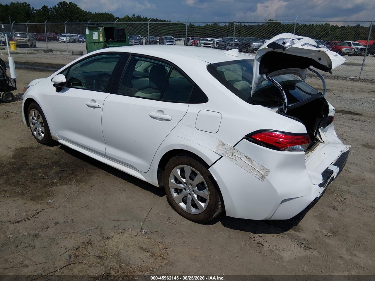 2025 TOYOTA COROLLA LE · 3/11