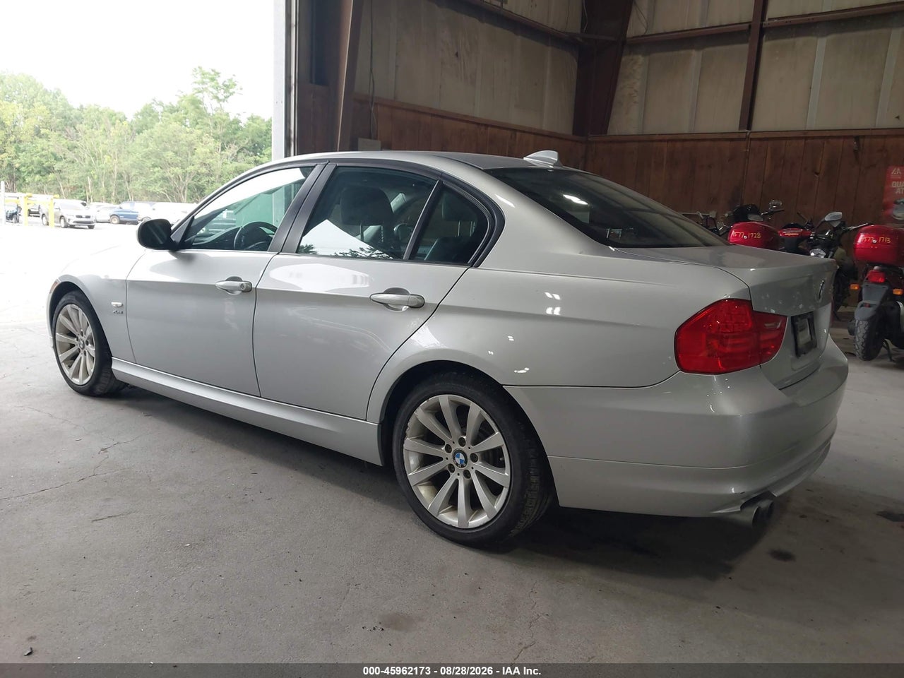 2011 BMW 328I XDRIVE · 3/11
