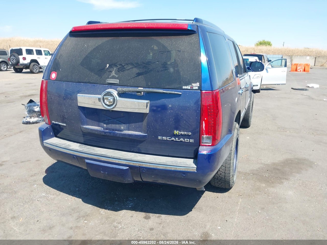 2012 CADILLAC ESCALADE HYBRID PLATINUM EDITION · 4/11