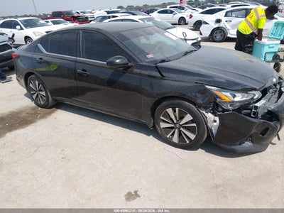 1N4BL4EV5MN****** · 2021 NISSAN ALTIMA SL FWD
