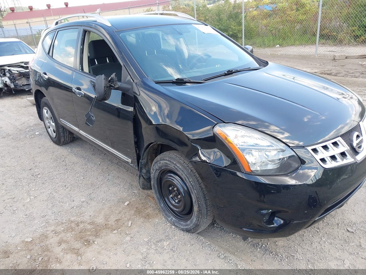 2015 NISSAN ROGUE SELECT S · 6/11