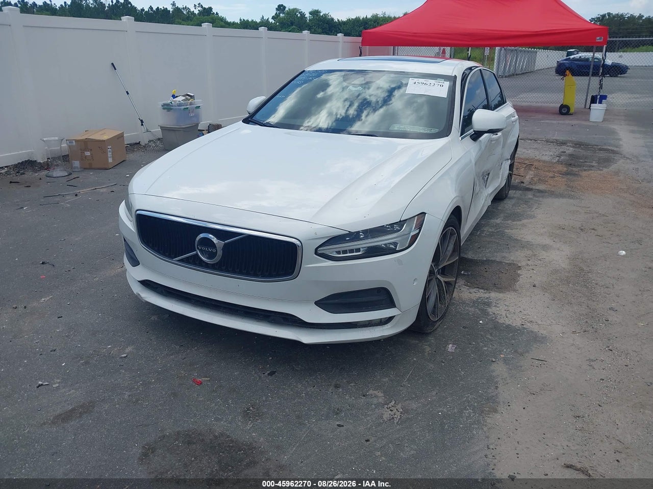 2018 VOLVO S90 T5 MOMENTUM · 2/11