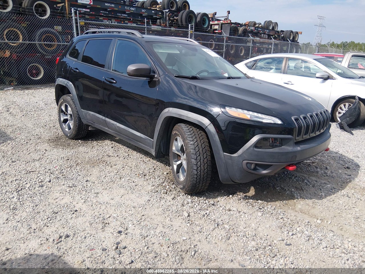 1C4PJMBS8HD****** · 2017 JEEP CHEROKEE TRAILHAWK L PLUS