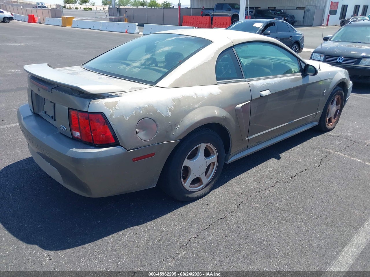 2002 FORD MUSTANG · 4/11