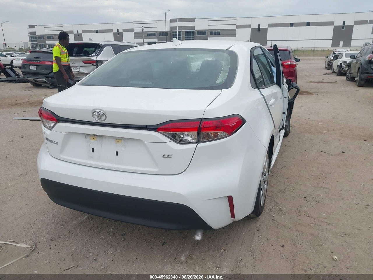 2025 TOYOTA COROLLA LE · 4/11