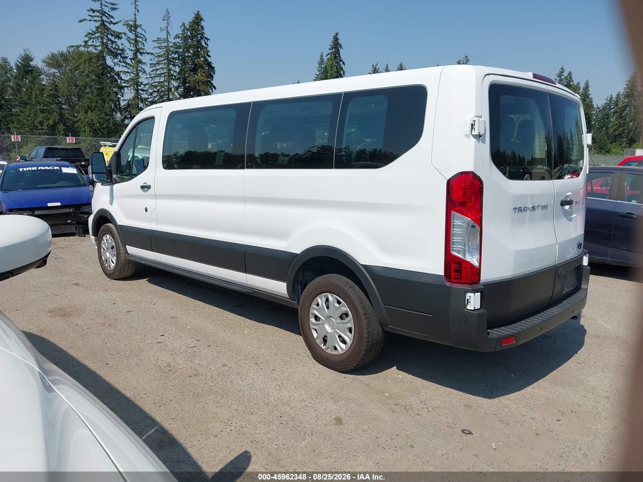 2025 FORD TRANSIT-350 PASSENGER VAN XLT · 3/11