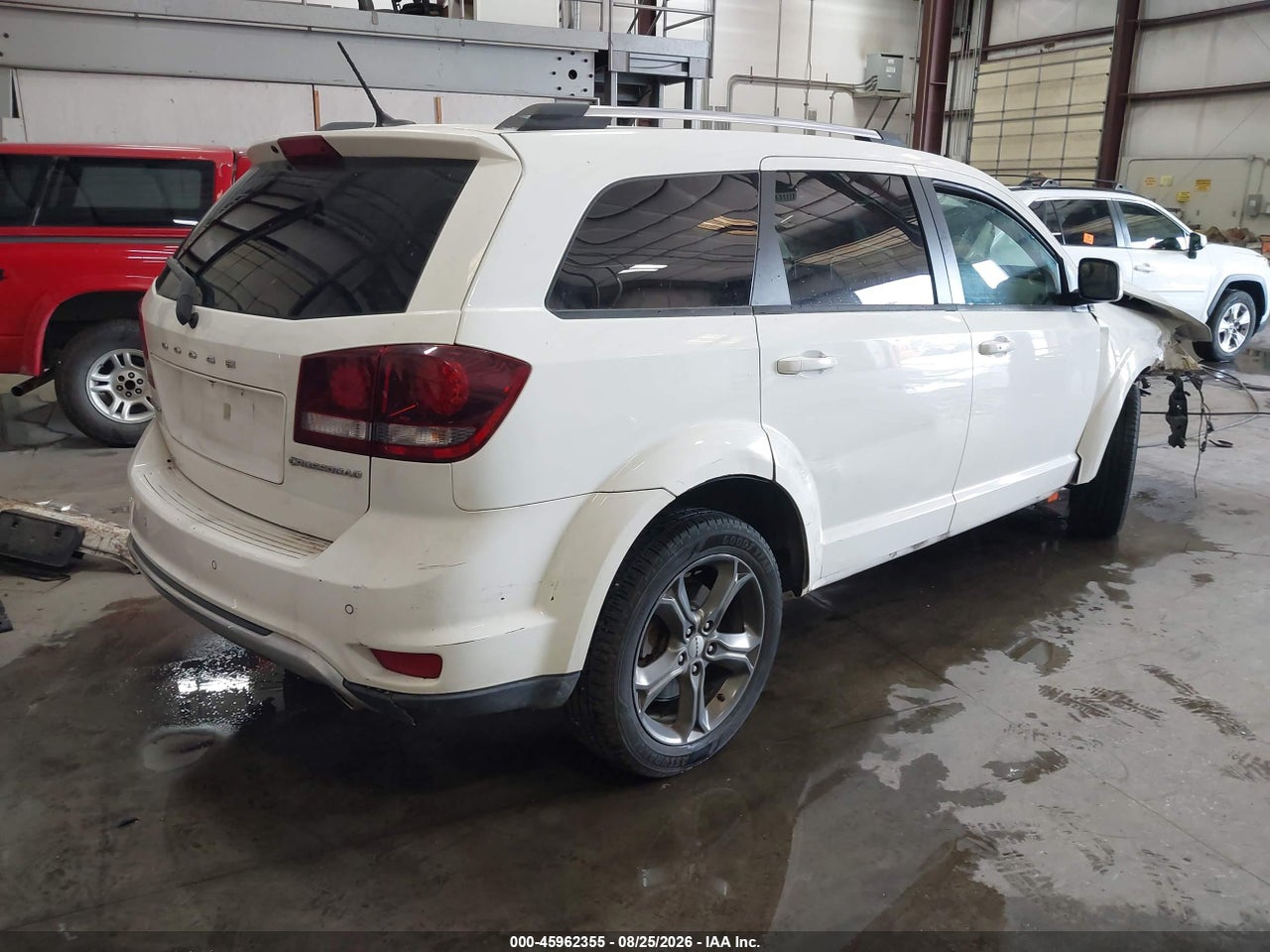 2015 DODGE JOURNEY CROSSROAD · 4/11
