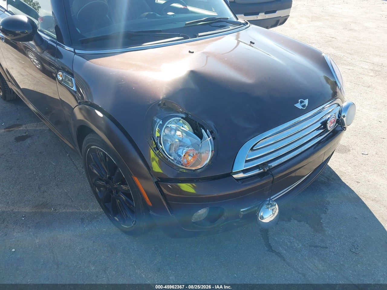 2010 MINI COOPER   · 6/11