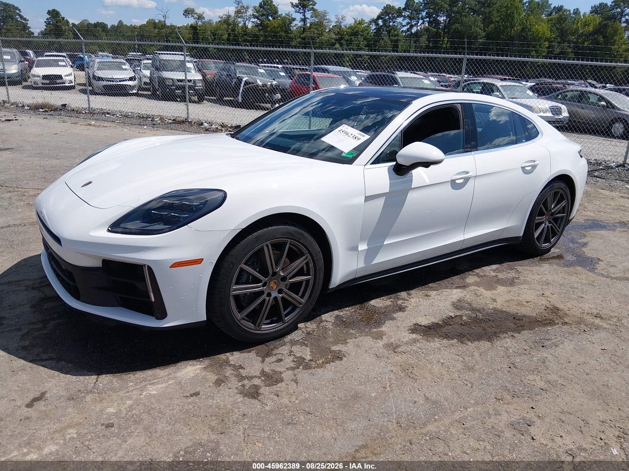 2025 PORSCHE PANAMERA 4 · 2/11