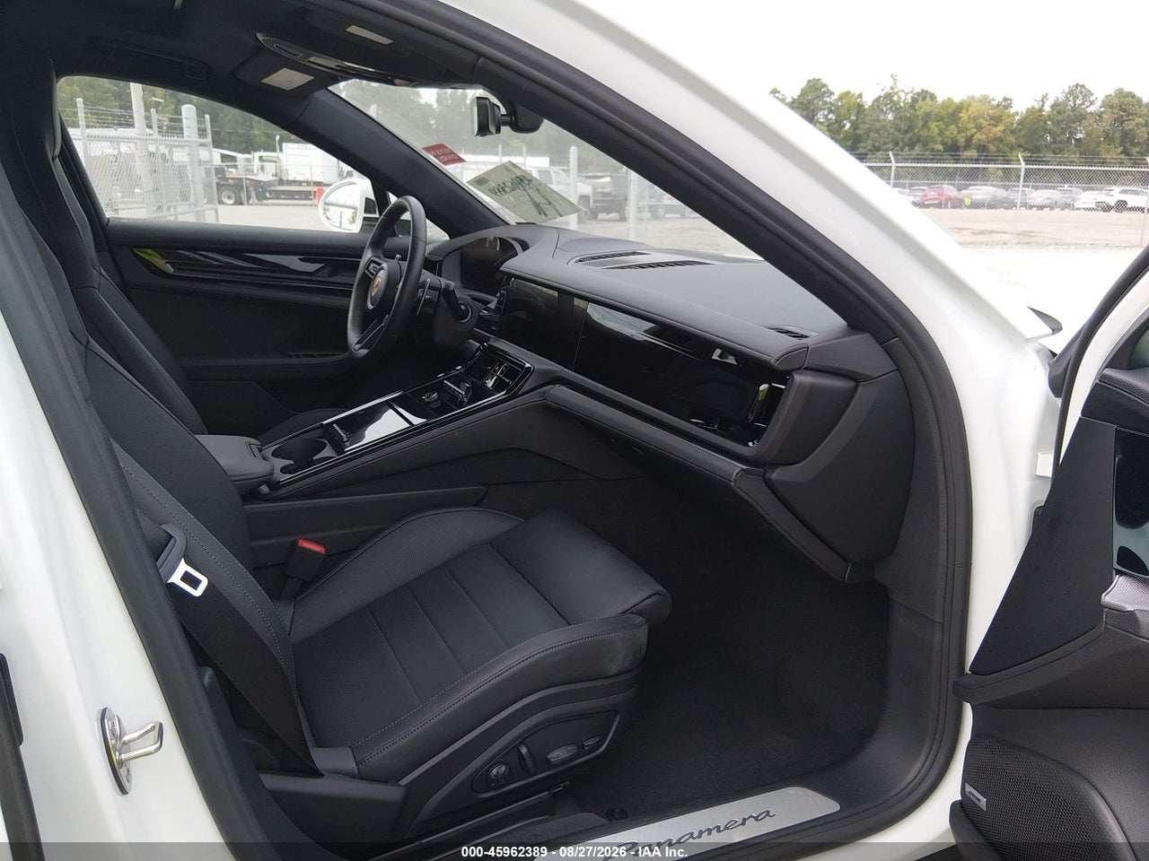 2025 PORSCHE PANAMERA 4 · 5/11