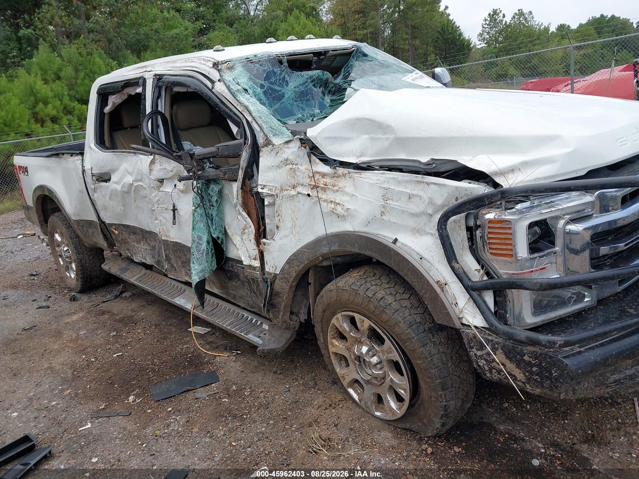 2020 FORD F-250 LARIAT · 6/11