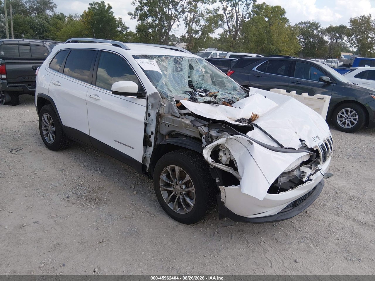 1C4PJMLB3LD****** · 2020 JEEP CHEROKEE LATITUDE PLUS 4X4