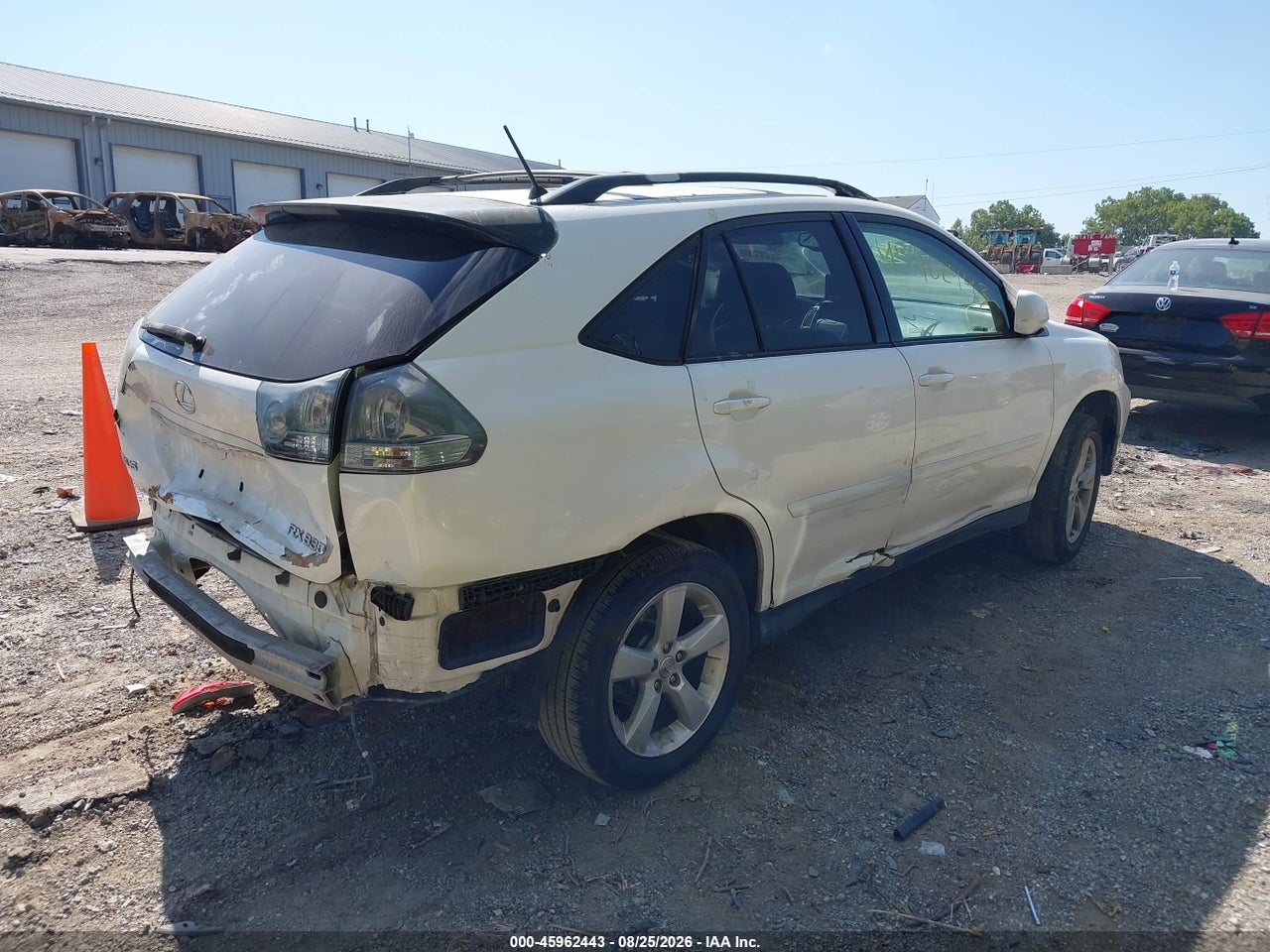 2005 LEXUS RX 330 · 4/10