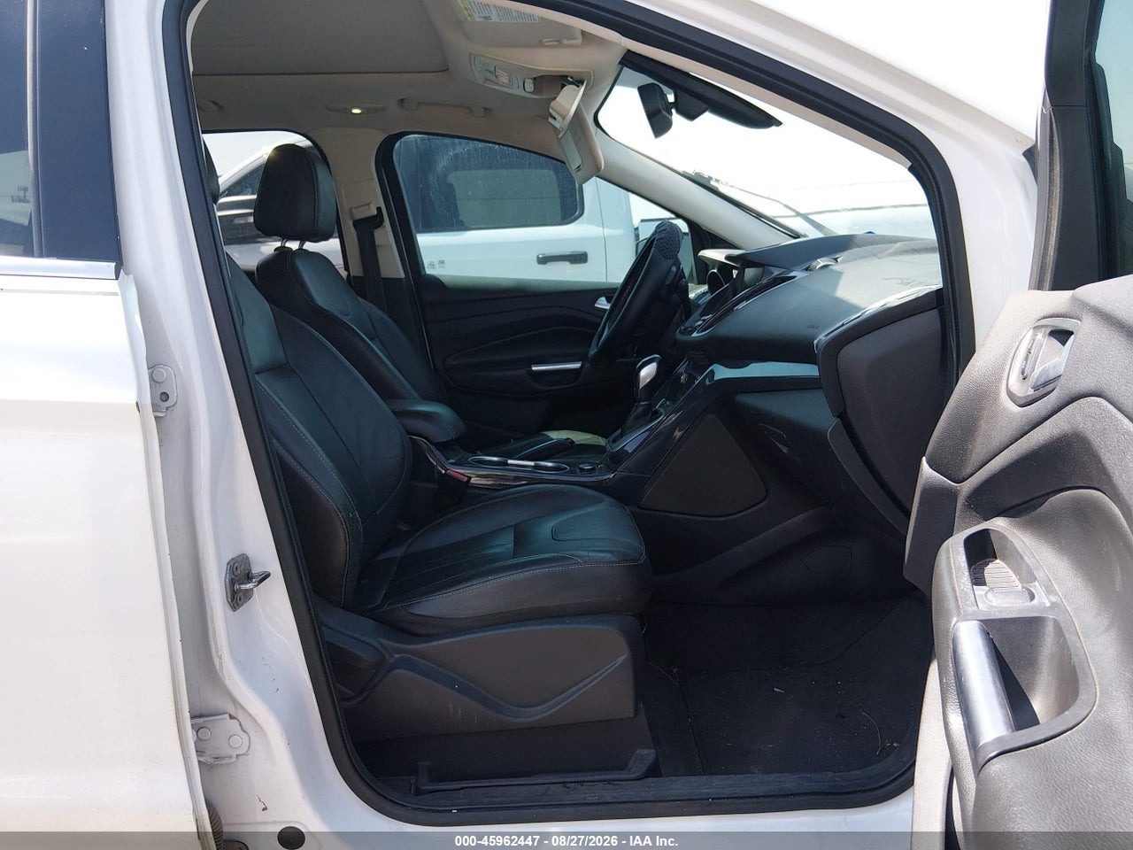 2013 FORD ESCAPE TITANIUM · 5/10