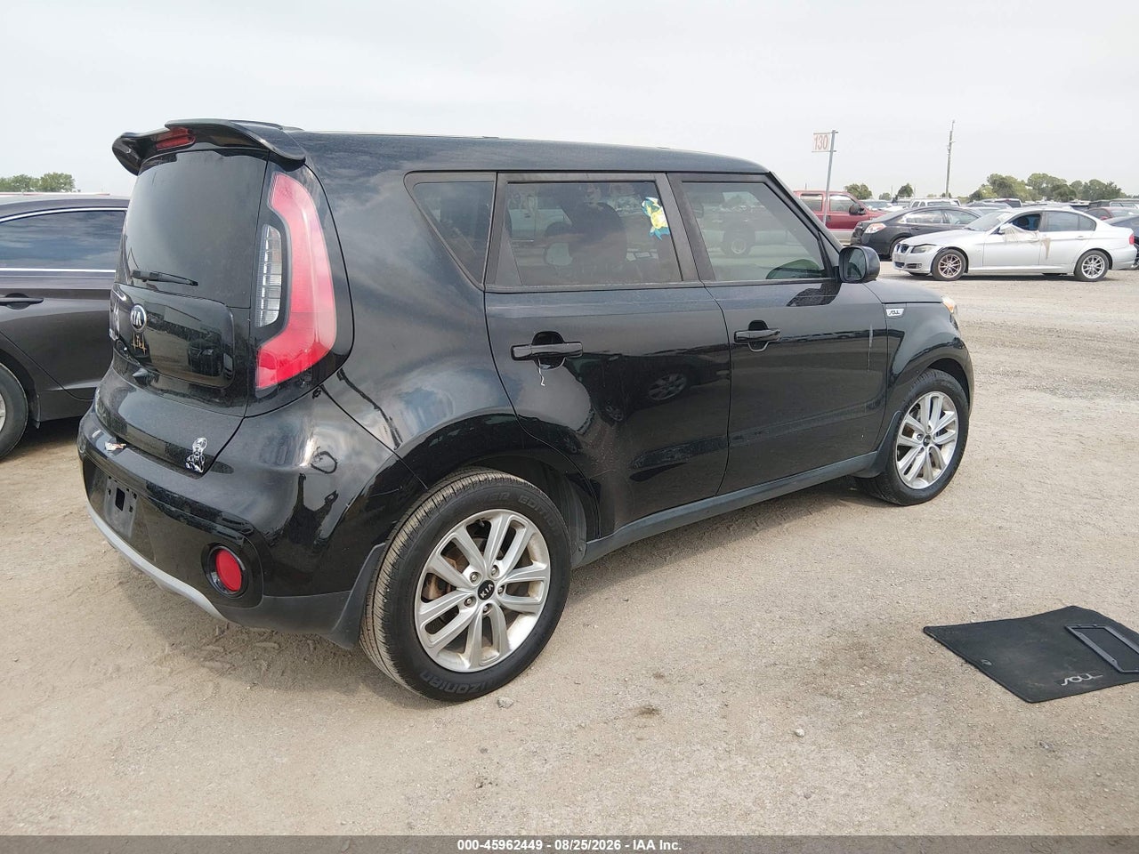 2019 KIA SOUL + · 4/5