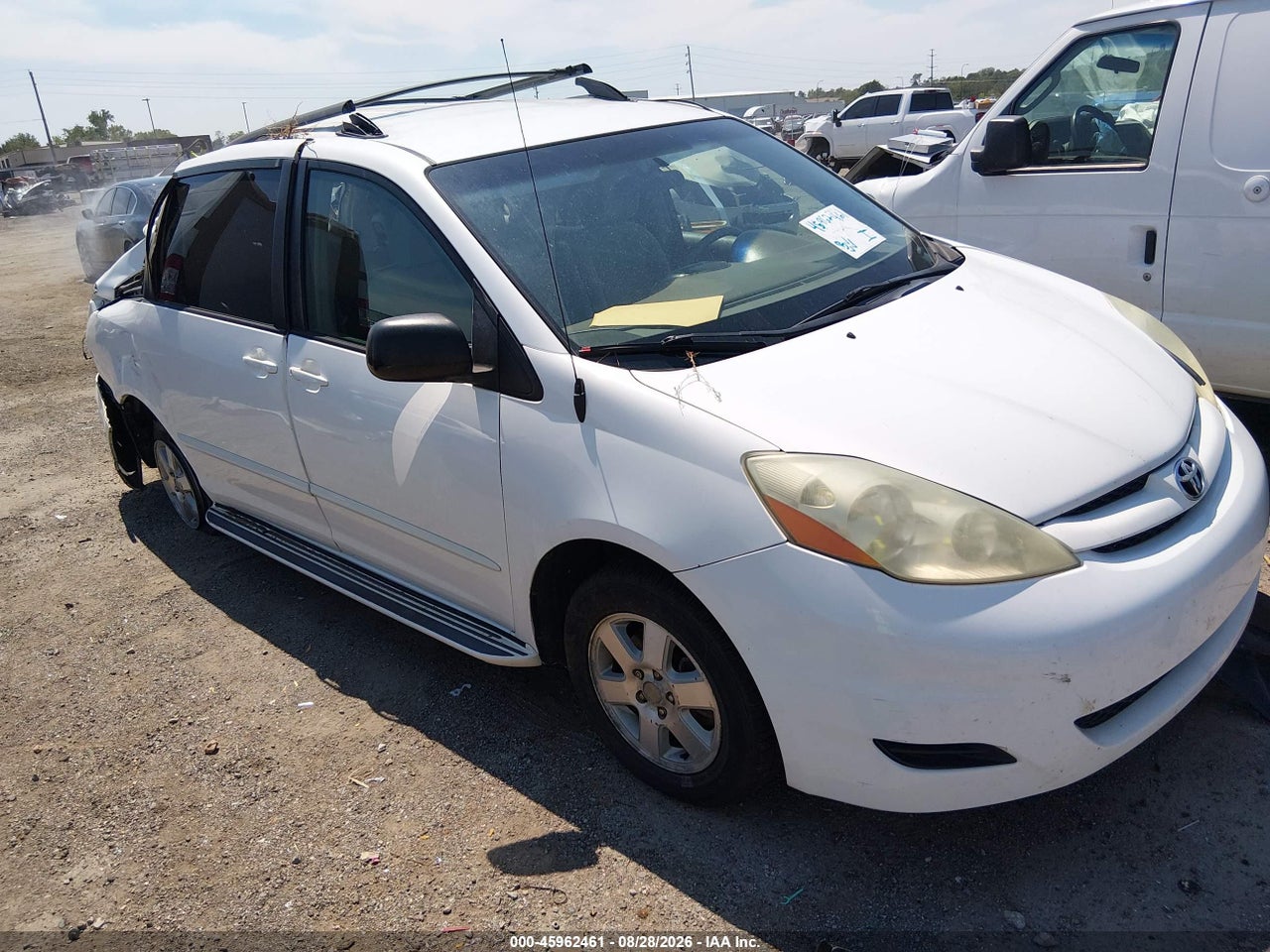 2006 TOYOTA SIENNA LE