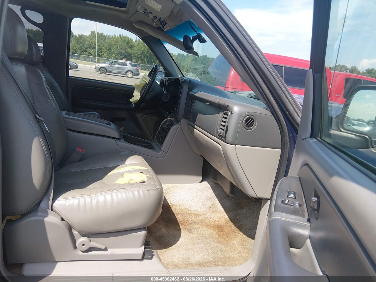 2003 GMC YUKON XL 1500 SLT · 5/11