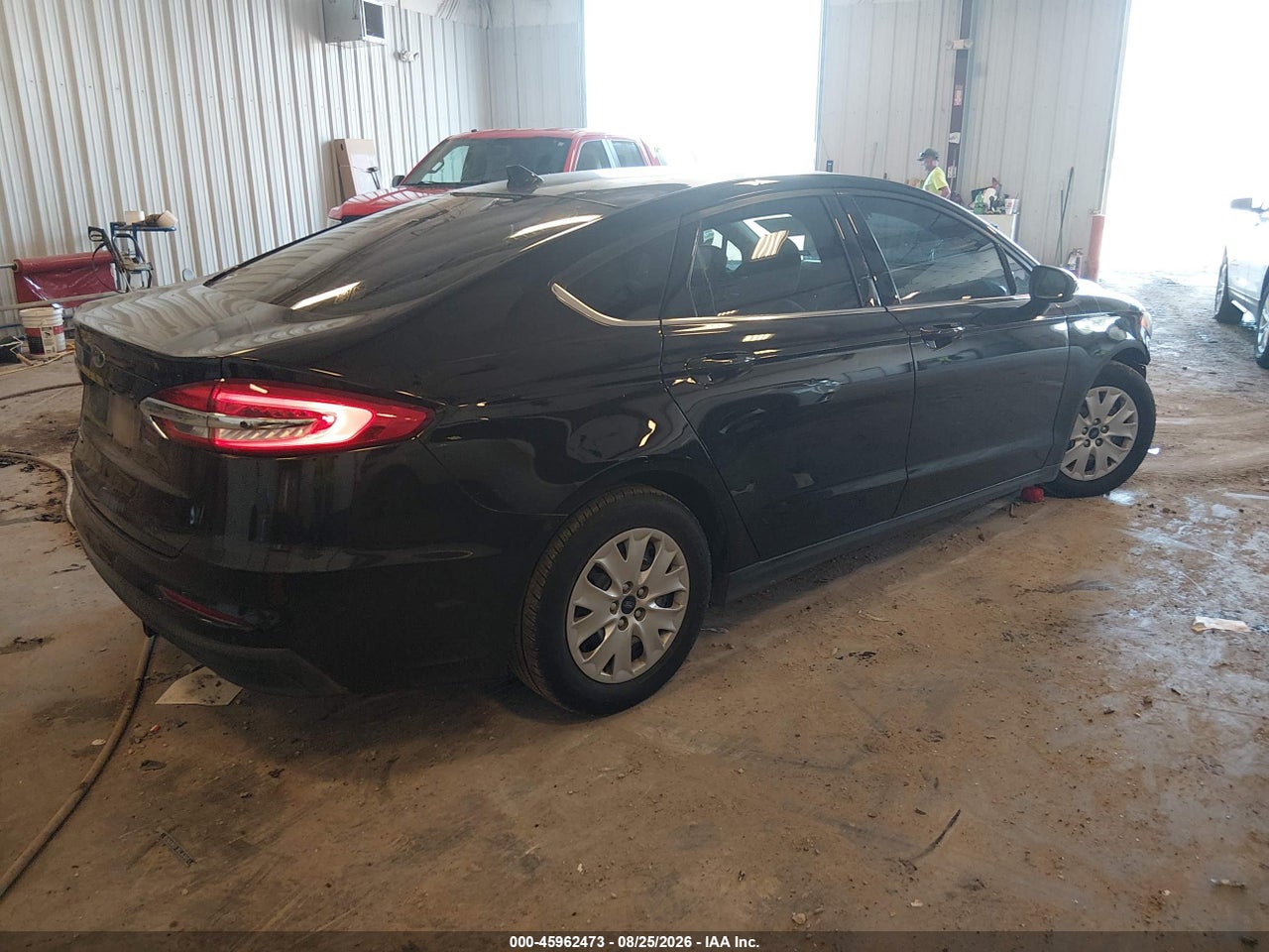 2020 FORD FUSION S · 4/11