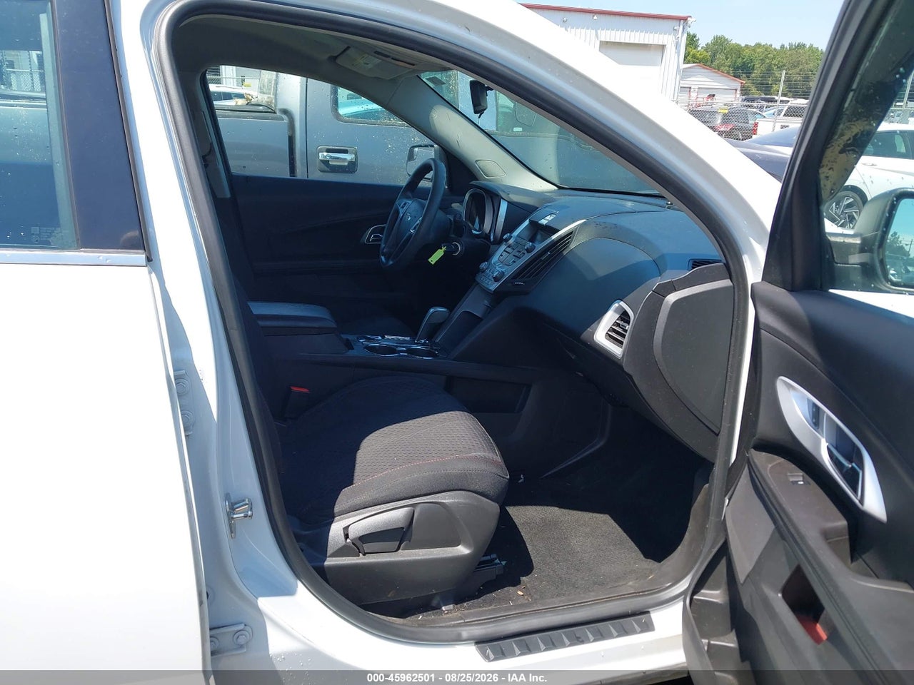 2014 CHEVROLET EQUINOX LS · 5/11