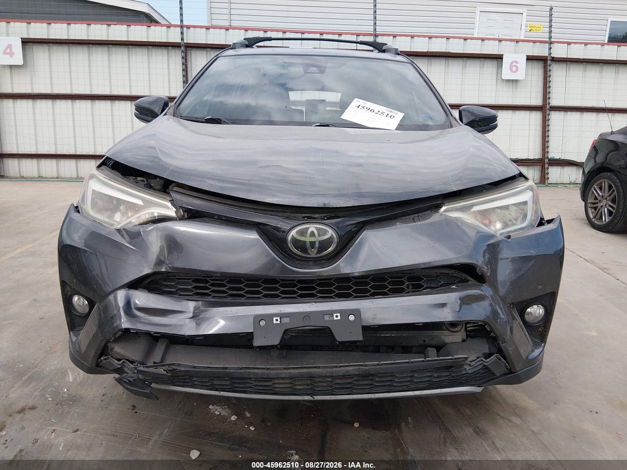 2018 TOYOTA RAV4 SE · 6/11