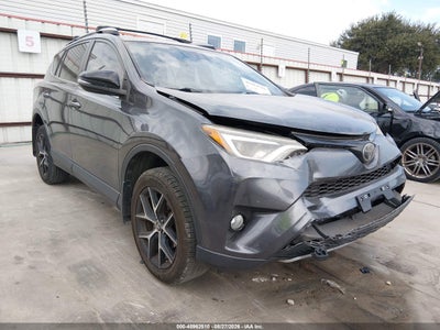 2018 TOYOTA RAV4 SE
