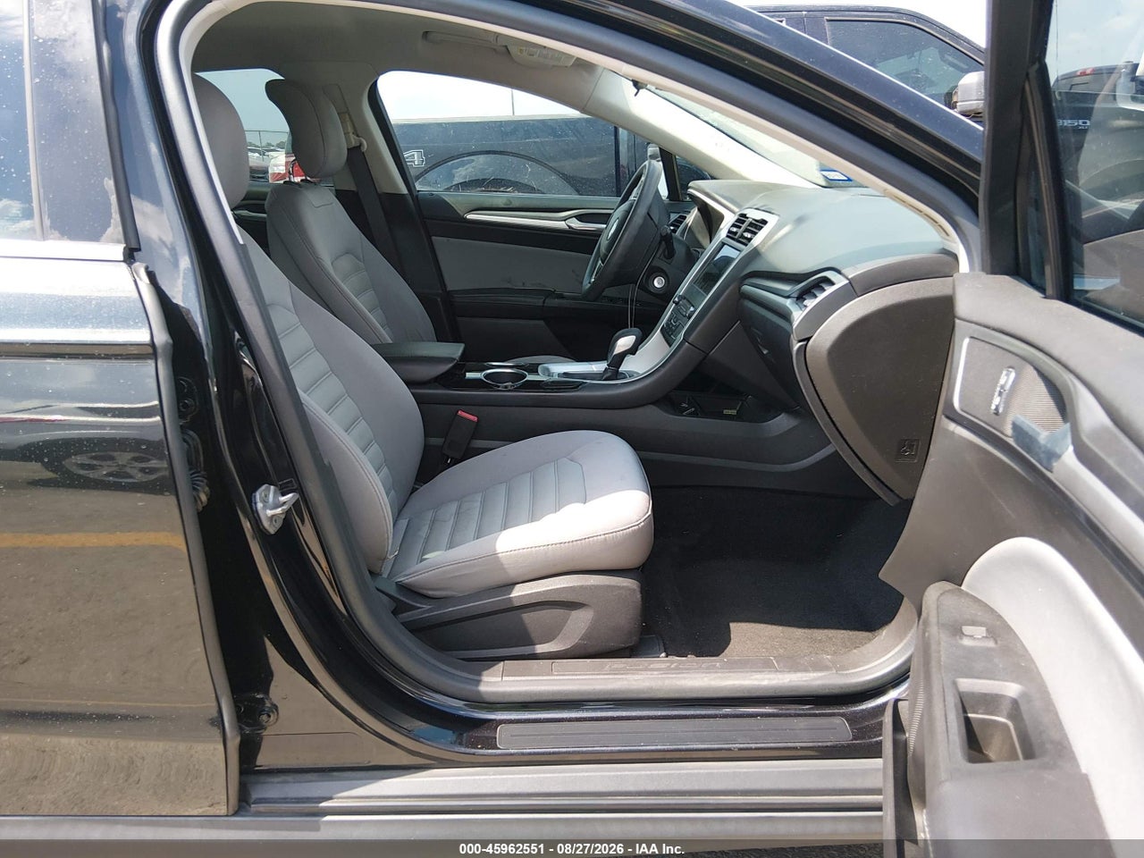 2014 FORD FUSION S · 5/11