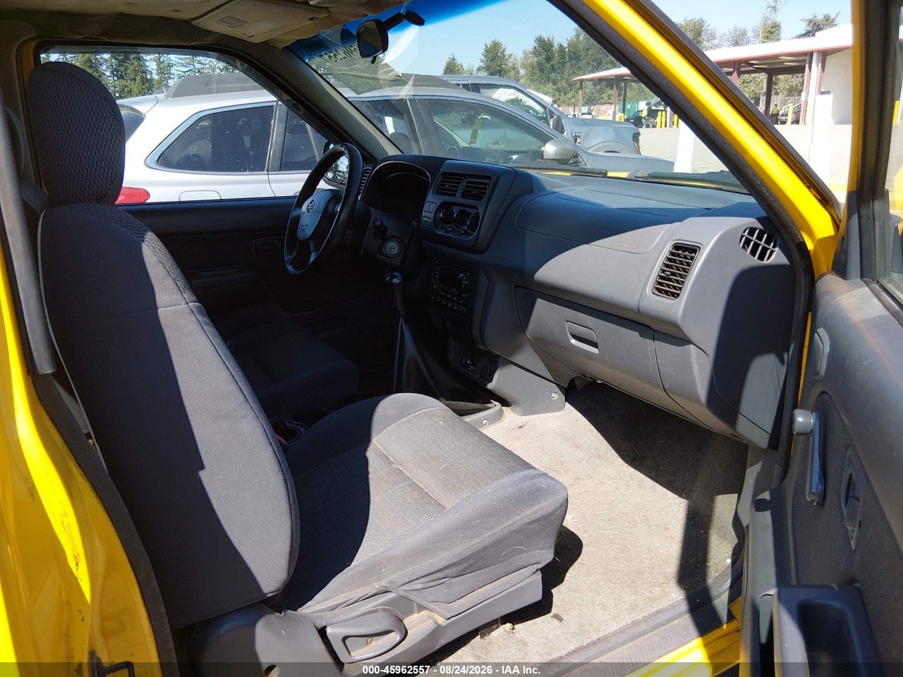 2001 NISSAN FRONTIER XE-V6 · 5/11
