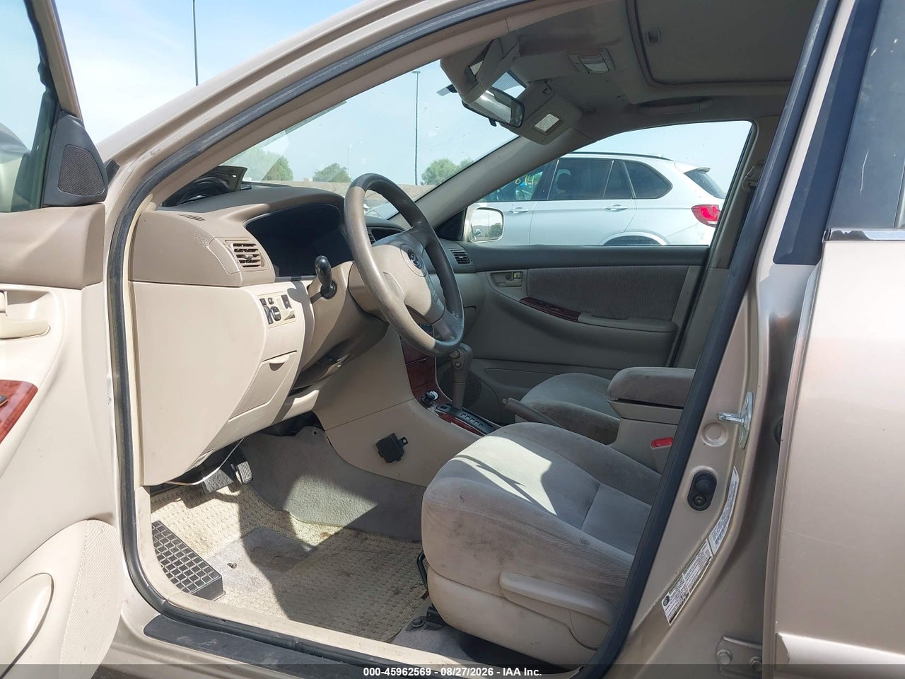 2005 TOYOTA COROLLA LE · 5/11