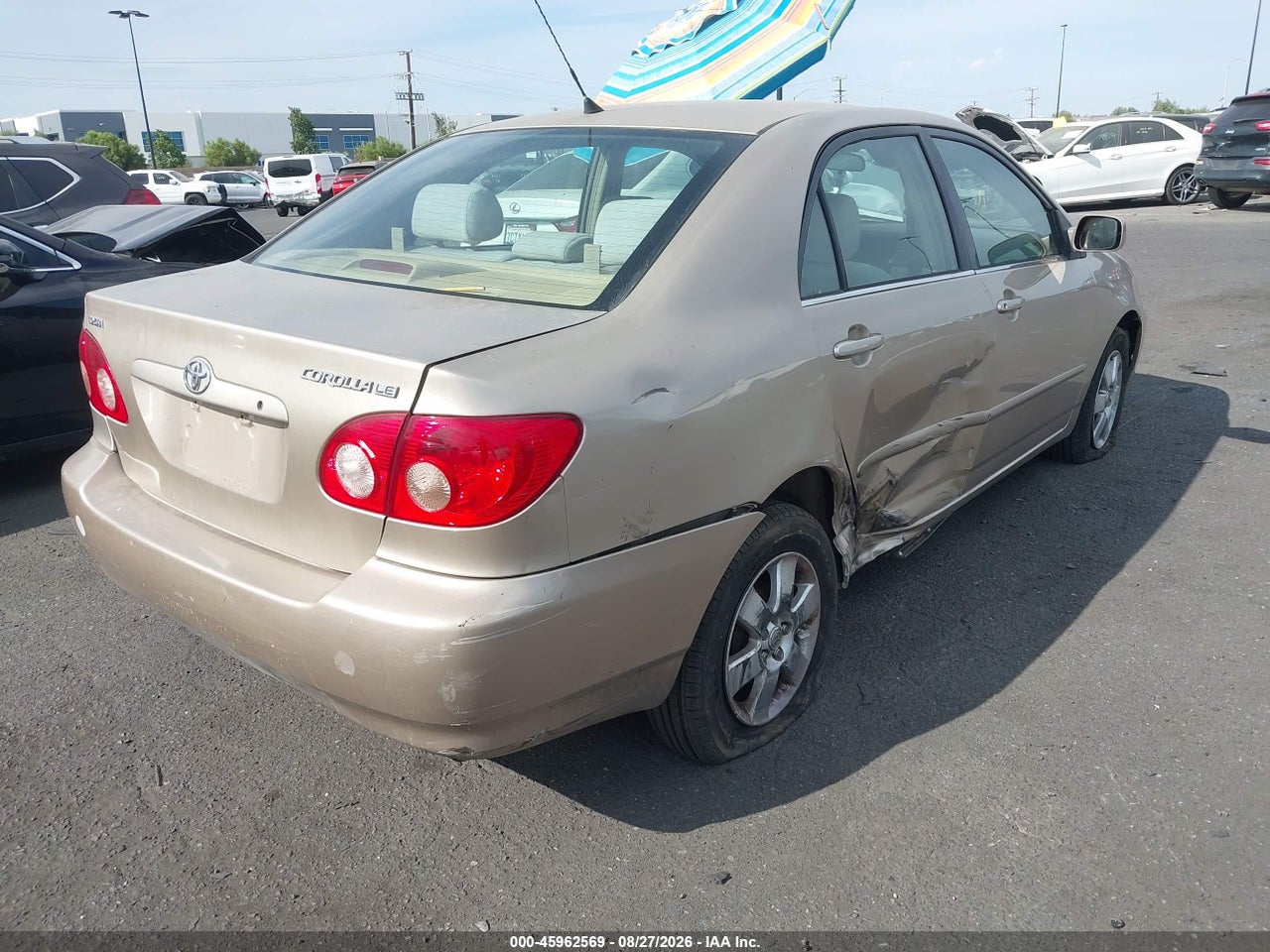 2005 TOYOTA COROLLA LE · 4/11