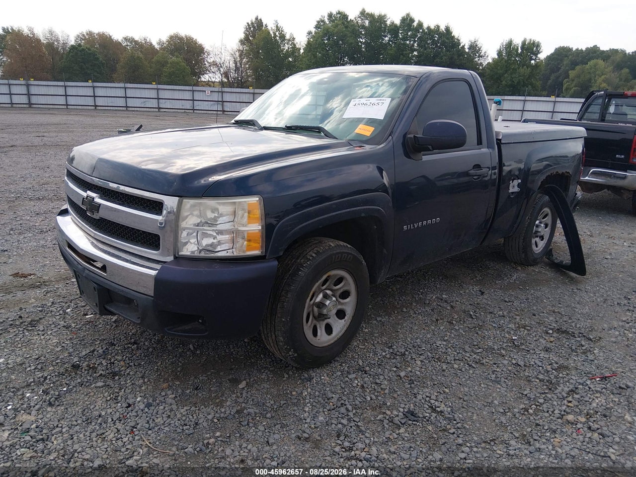 2010 CHEVROLET SILVERADO 1500 WORK TRUCK · 2/11