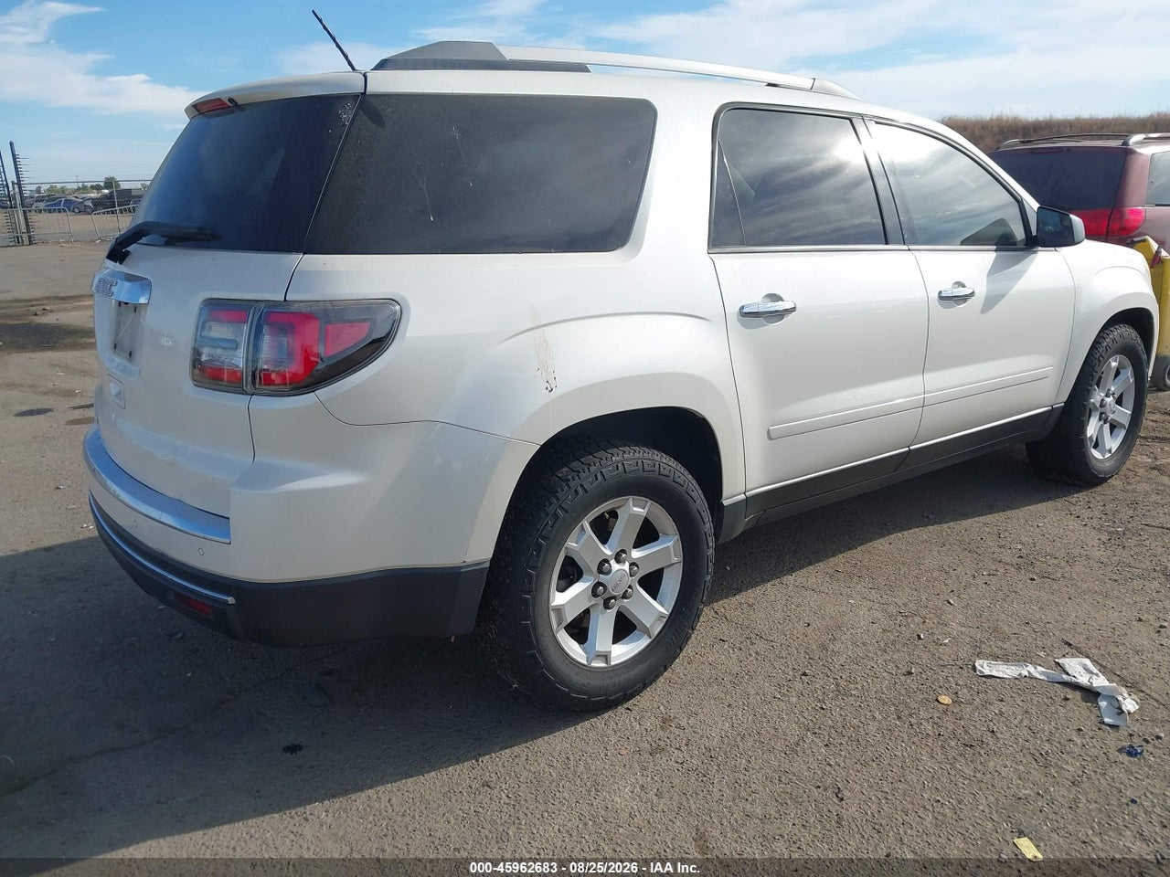 2014 GMC ACADIA SLE-2 · 4/11
