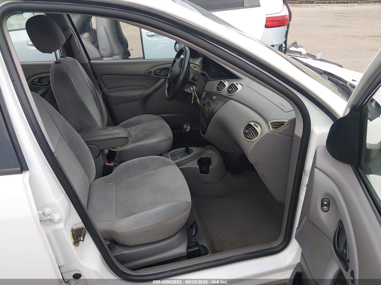2002 FORD FOCUS SE/ZTW · 5/11