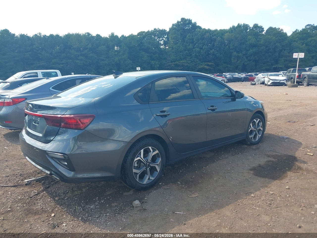 2021 KIA FORTE LXS · 4/11