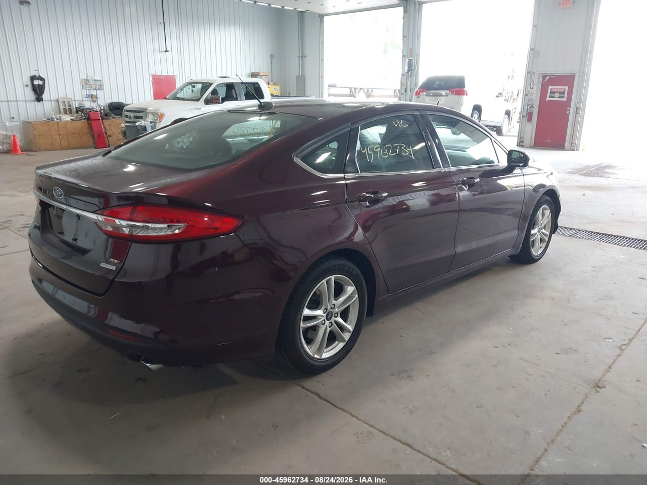 2018 FORD FUSION SE · 4/11