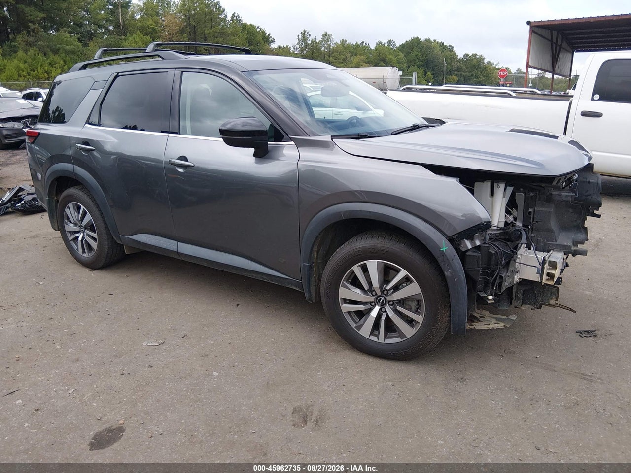 2022 NISSAN PATHFINDER SL 2WD