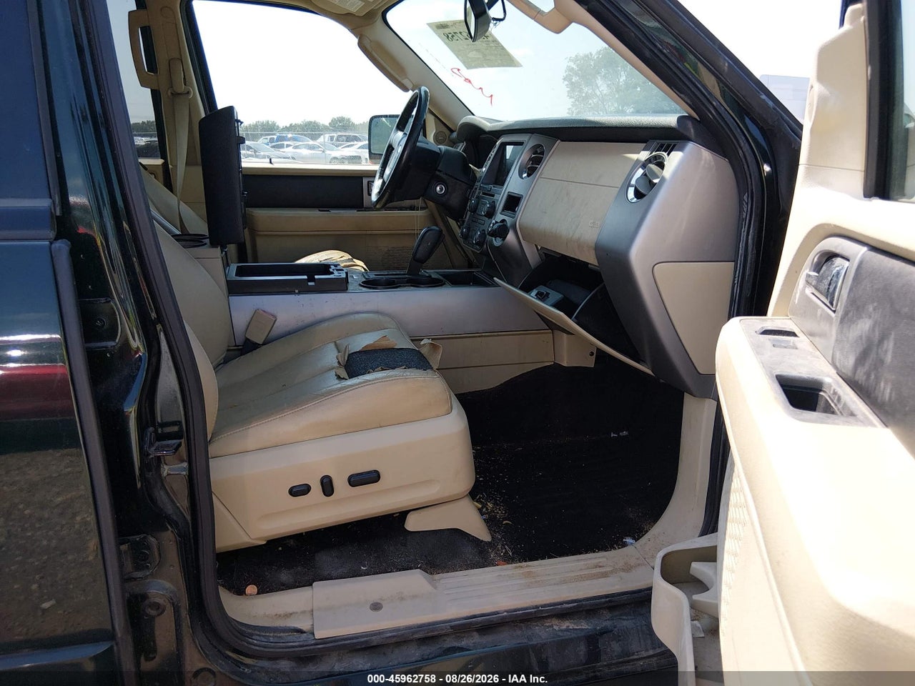 2016 FORD EXPEDITION XLT · 5/11