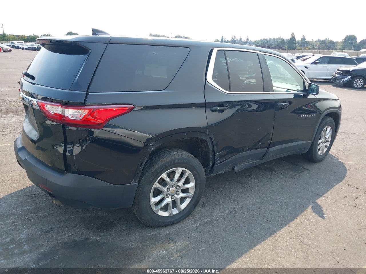 2018 CHEVROLET TRAVERSE LS · 4/11