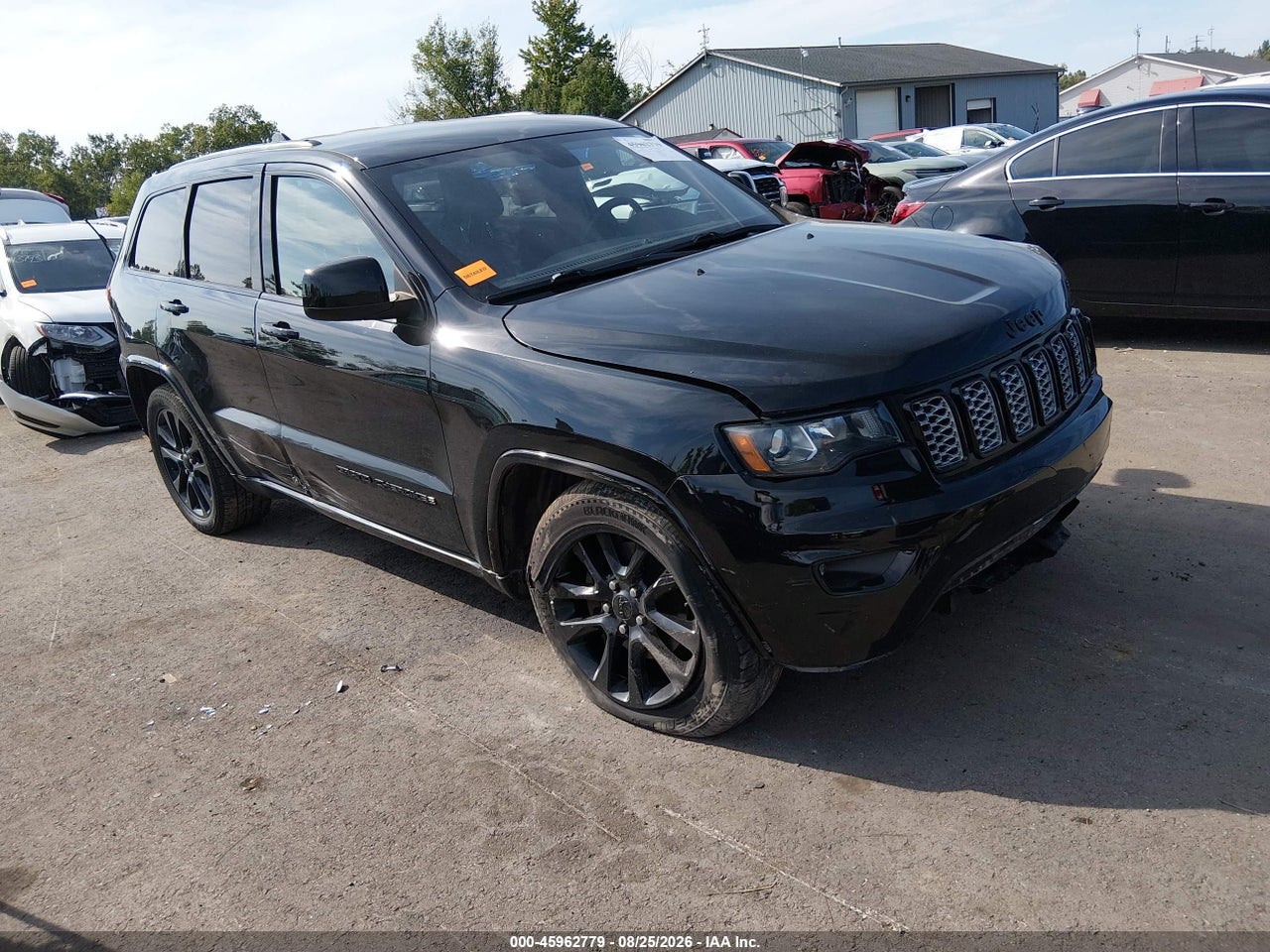1C4RJFAG6JC****** · 2018 JEEP GRAND CHEROKEE ALTITUDE 4X4
