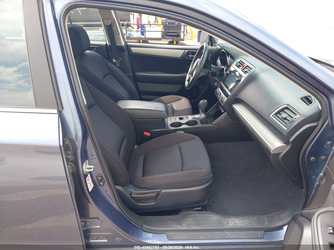 2017 SUBARU LEGACY 2.5I PREMIUM · 5/11